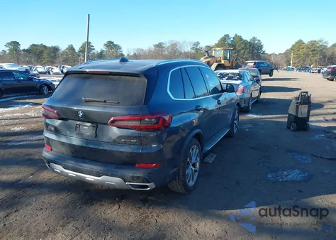 2022 BMW X5 xDrive40I z USA, uszkodzony, nr VIN 5UXCR6C04N9K61988